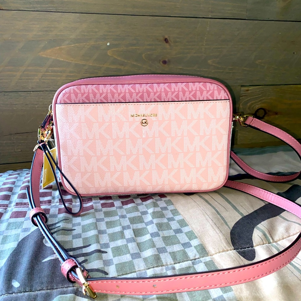 Michael Kors Camera Jet Set Crossbody 💖